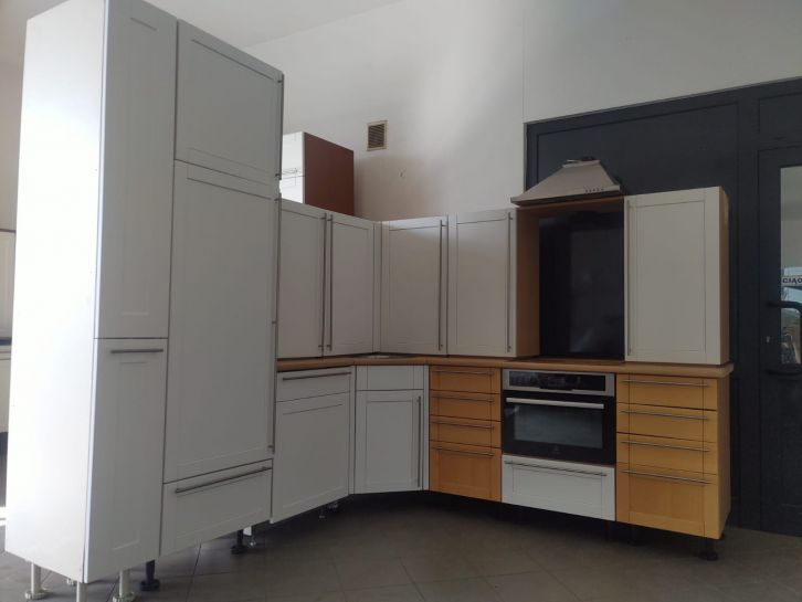 9. Kuchnia z frontami po renowacji